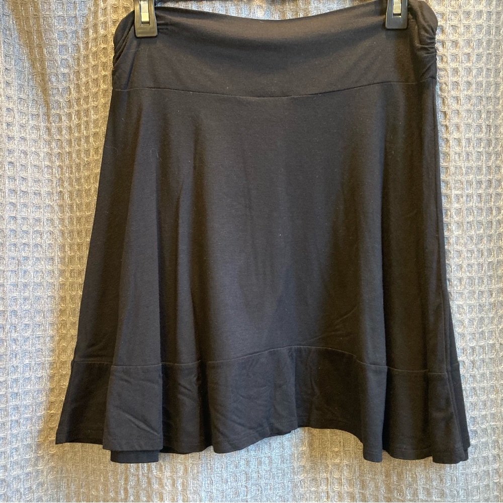 Flowing summer skirt, great fit!